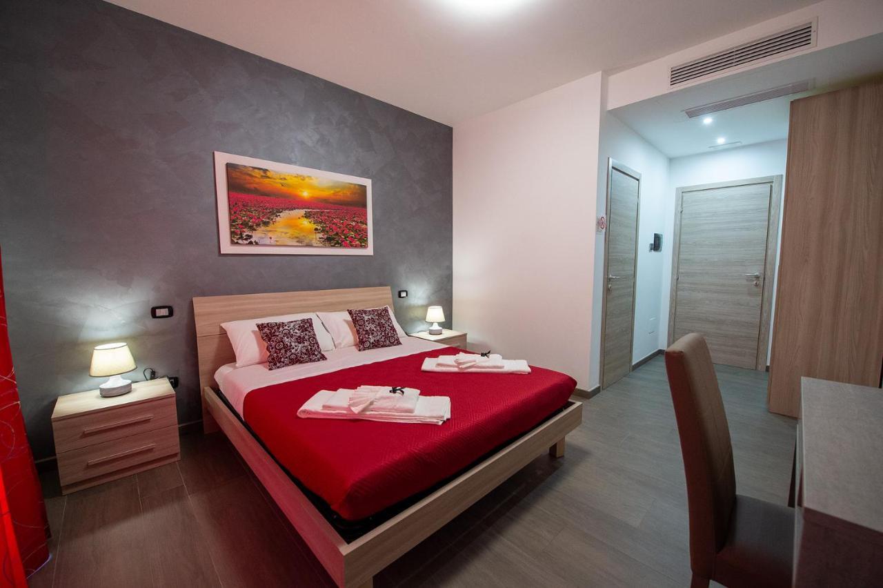 Perla Del Sud Hotel Sava Eksteriør billede