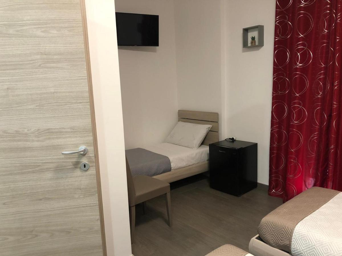 Perla Del Sud Hotel Sava Eksteriør billede